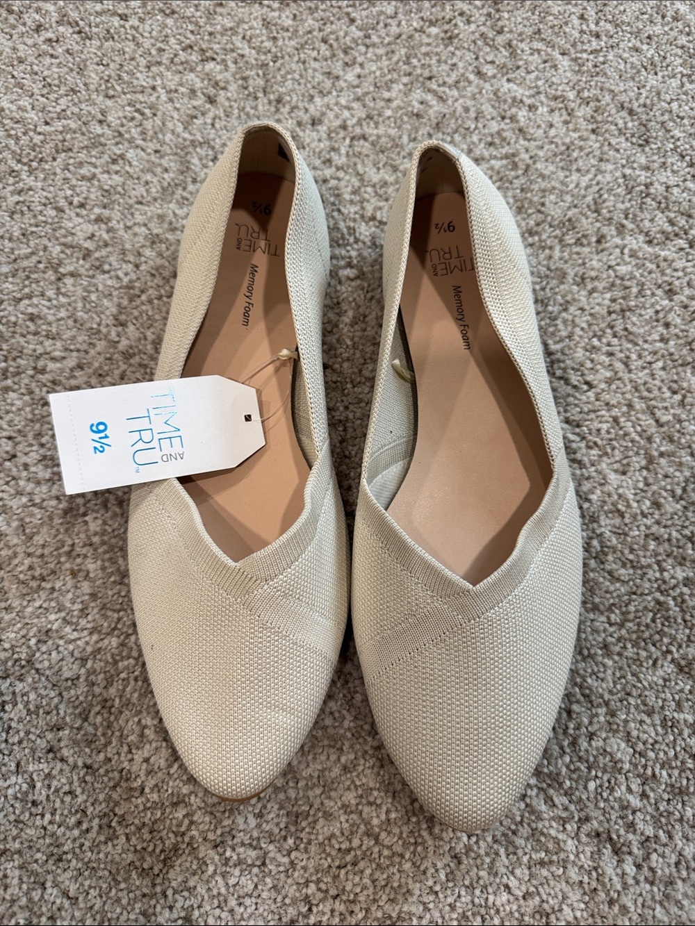 NWT Time and Tru Women's 9.5 Cream Knit Pointed Flats